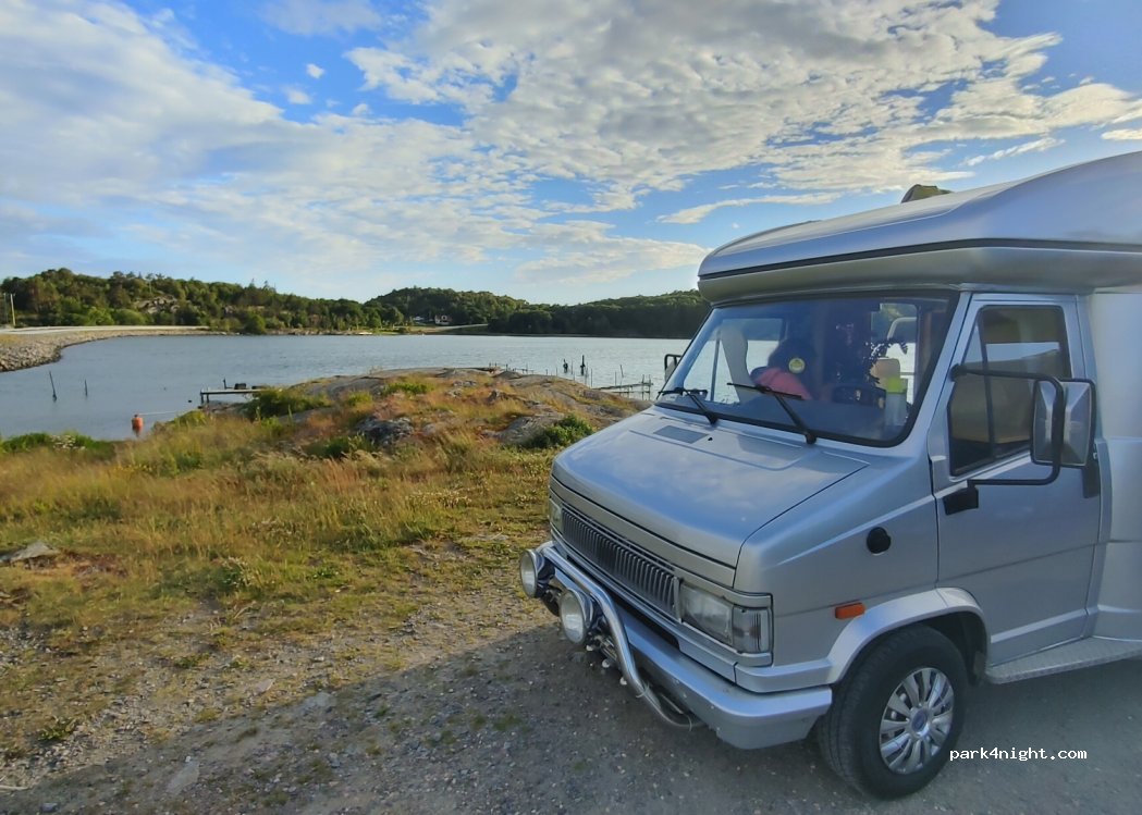 (442 75) Lycke - Södra Strandgatan / 168 — foto 2
