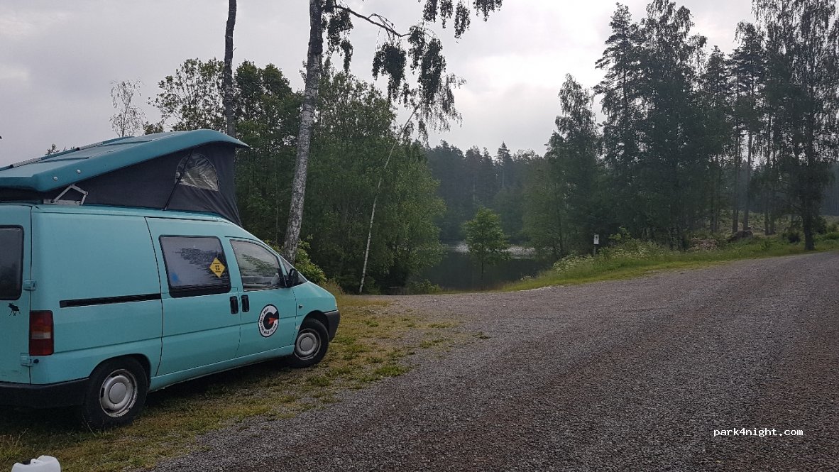 (382 96) Vargsmåla - Unnamed road — foto