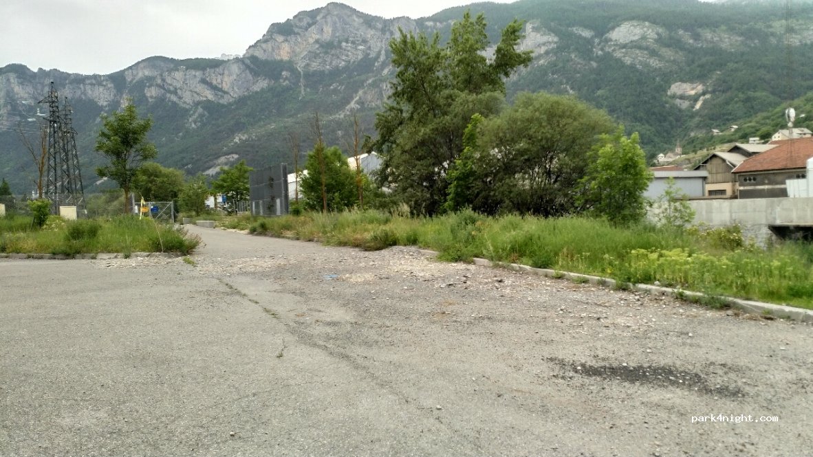 Aire de L'Argentière-la-Bessée — foto 2