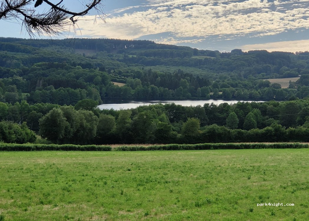 (21210) Champeau-en-Morvan - D106 — foto 3