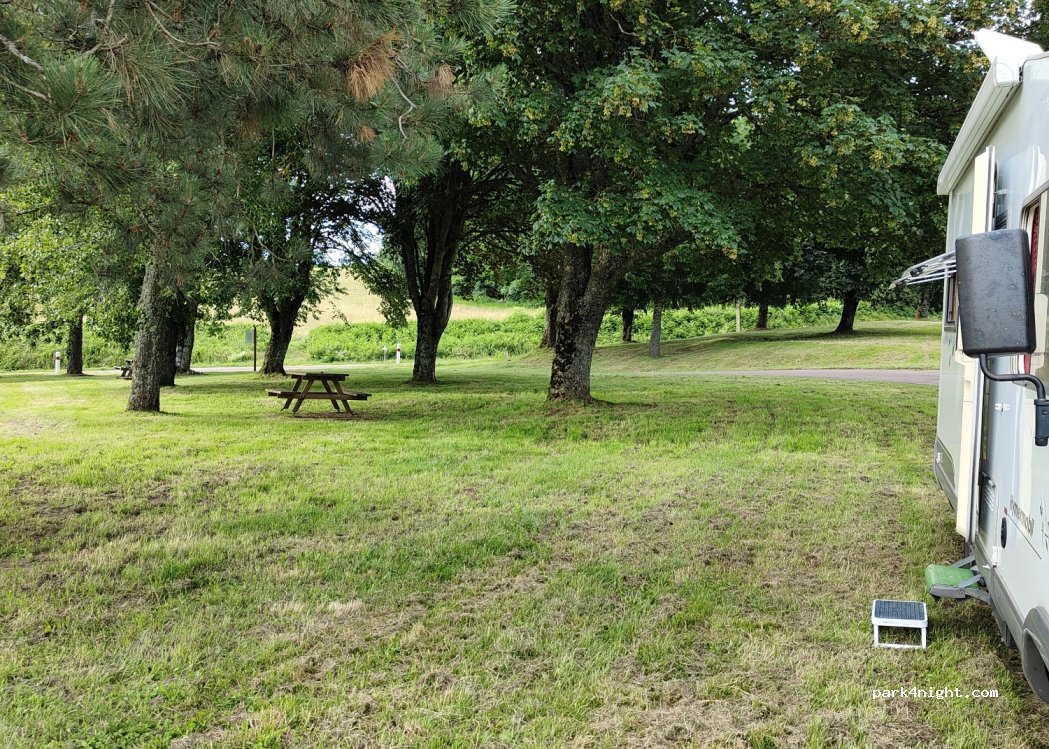 (21210) Champeau-en-Morvan - D106 — foto 4