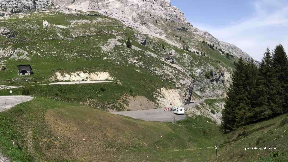 (74950) Le Reposoir - Route/Col de la Colombière — foto 2