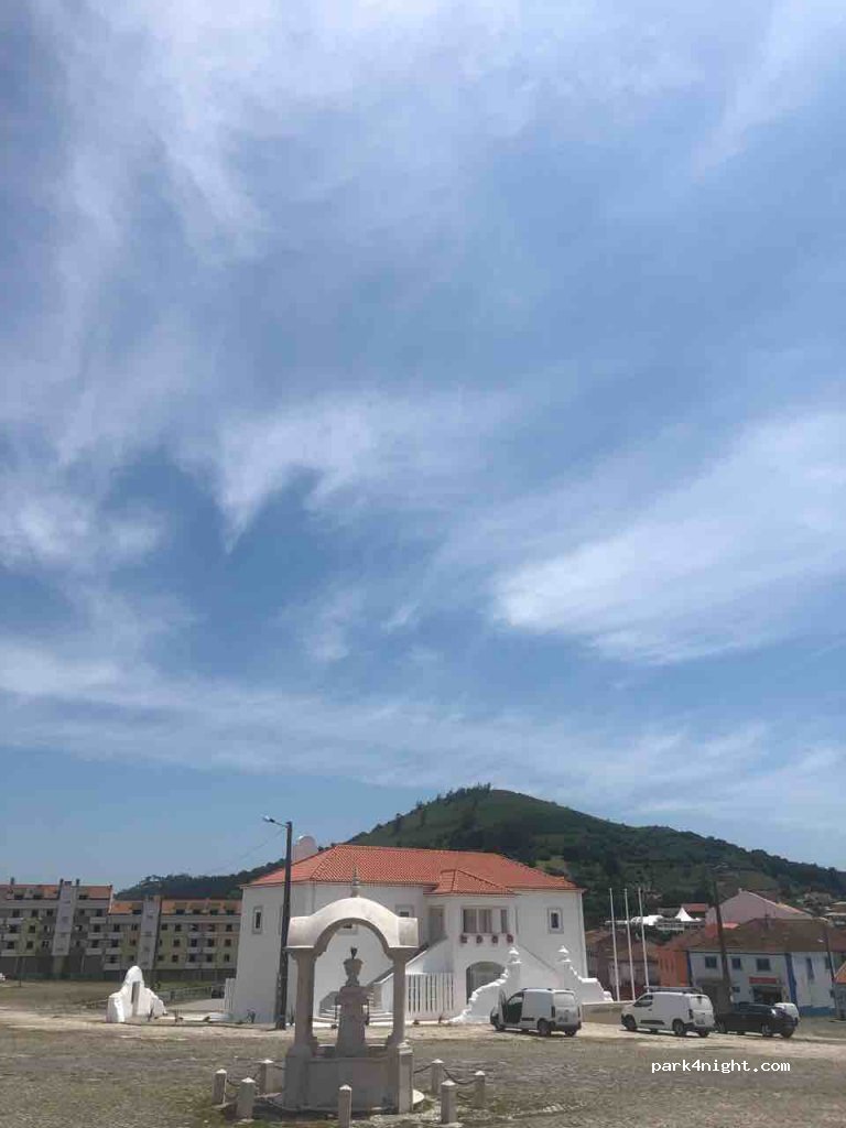 (2665-228) Malveira - 14 Largo da Feira — foto 4