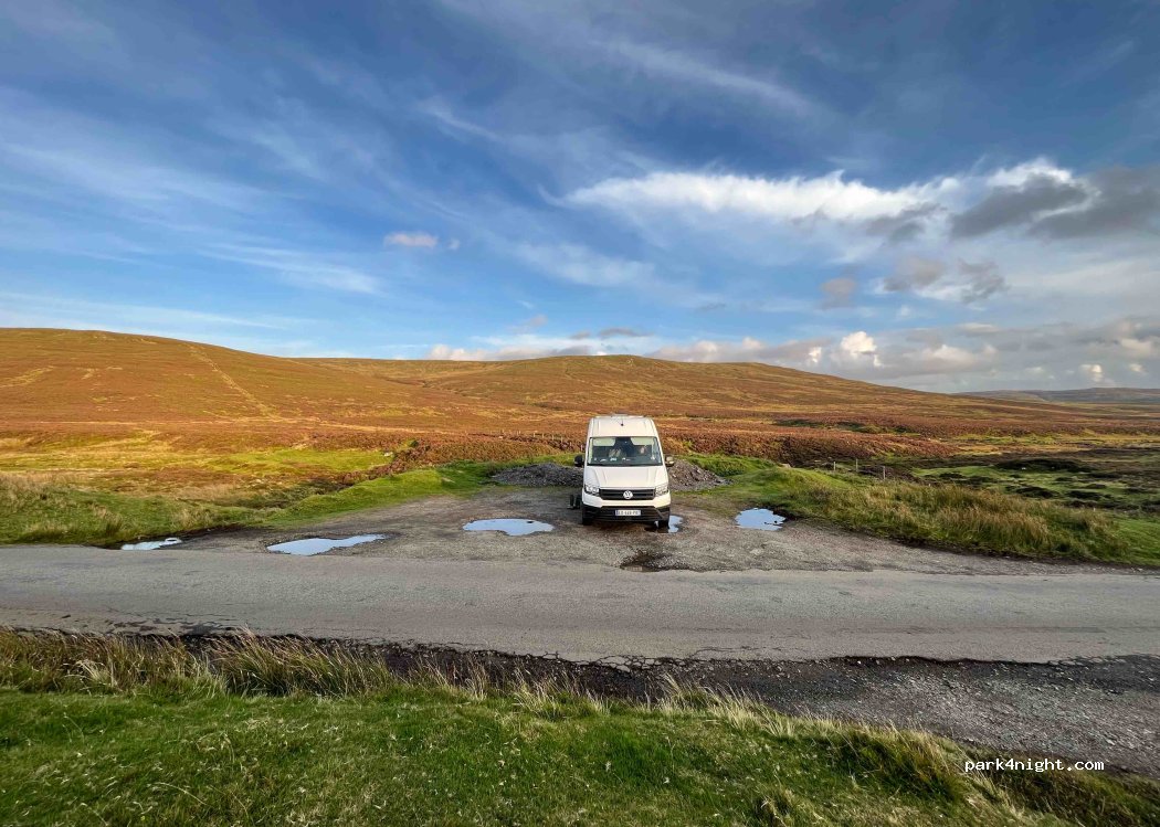 (IV51) Portree - Unnamed Road — foto 3