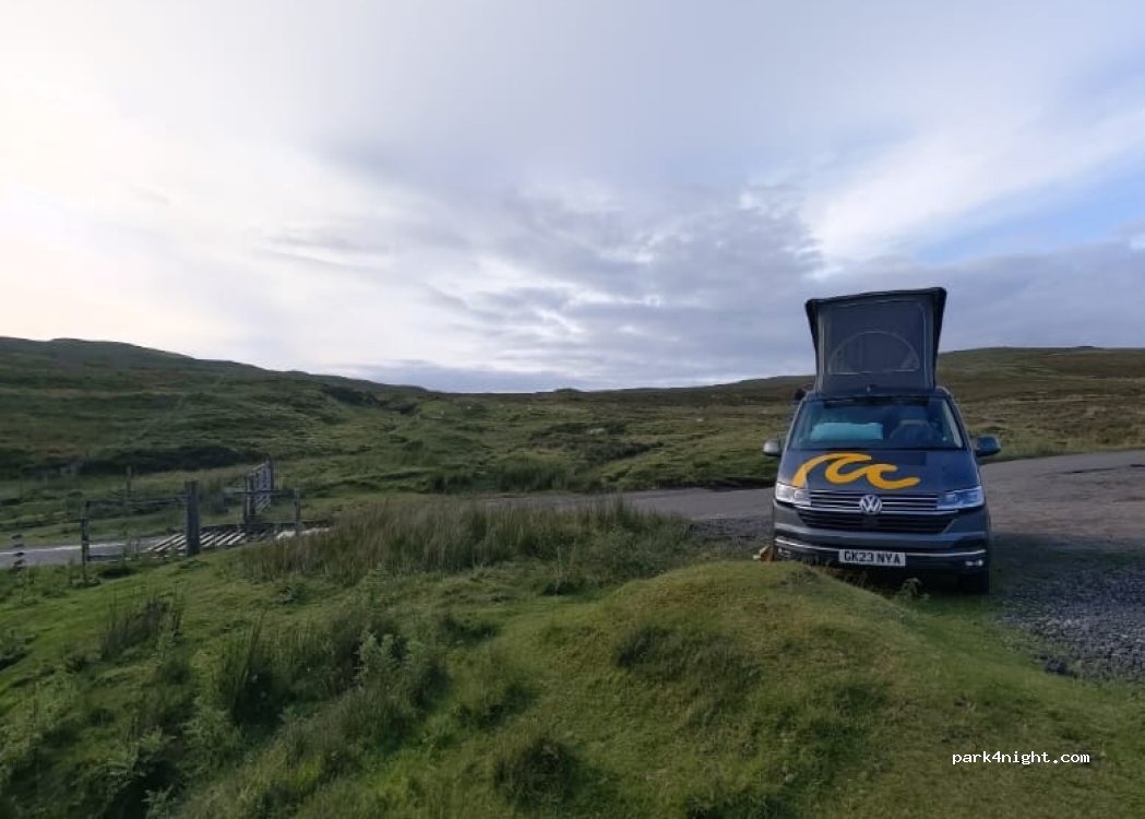 (IV51) Portree - Unnamed Road — foto 5