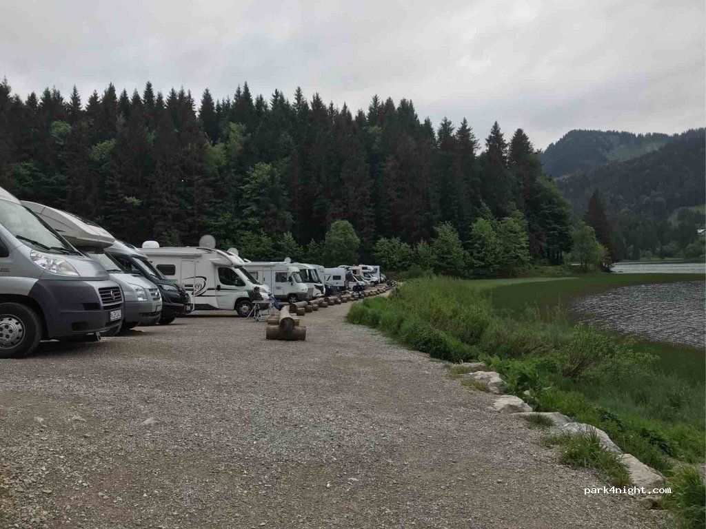 Stellplatz Spitzingsee Ostufer — foto