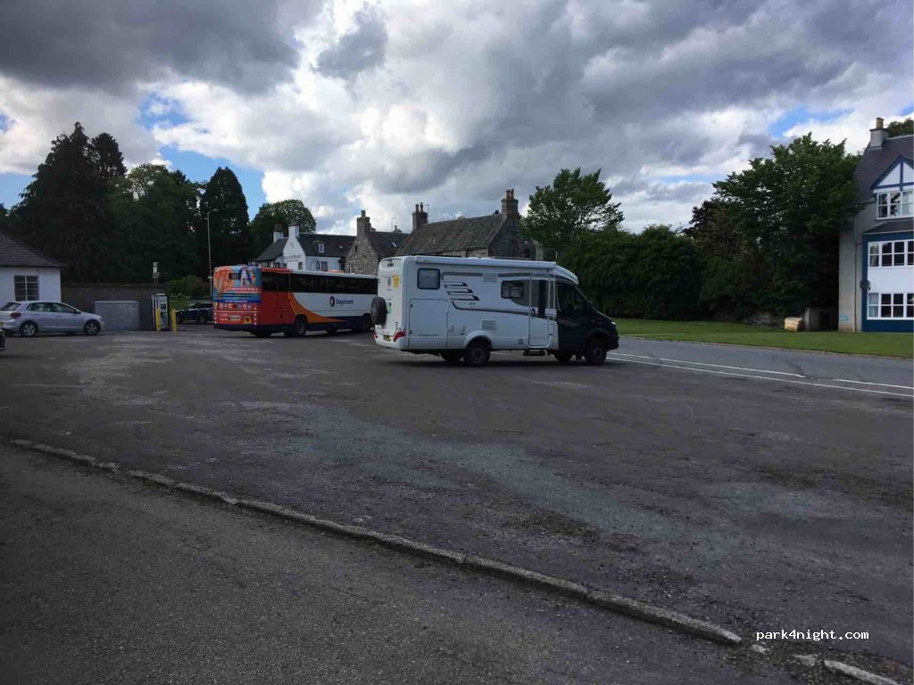(PH26 3HH) Grantown-on-Spey - Burnfield Avenue — foto