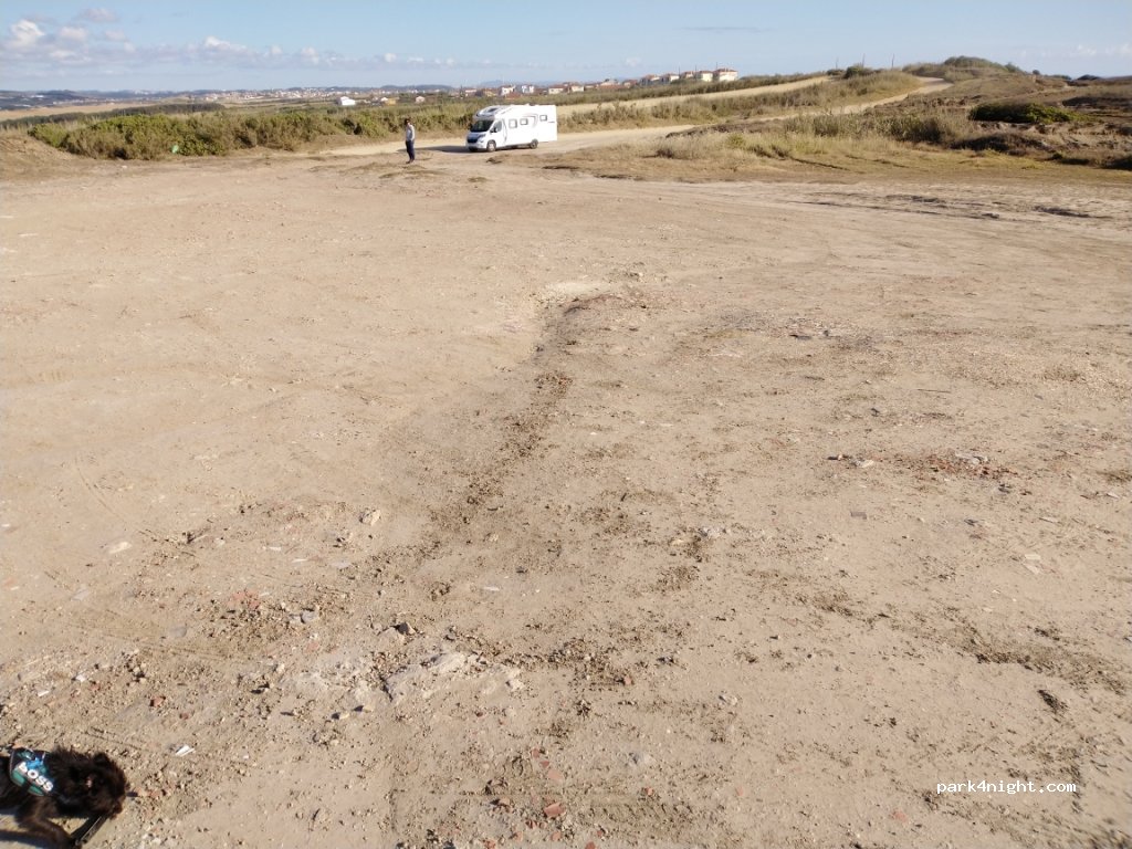 (2560) São Pedro da Cadeira - Rua Campo da Bola — foto