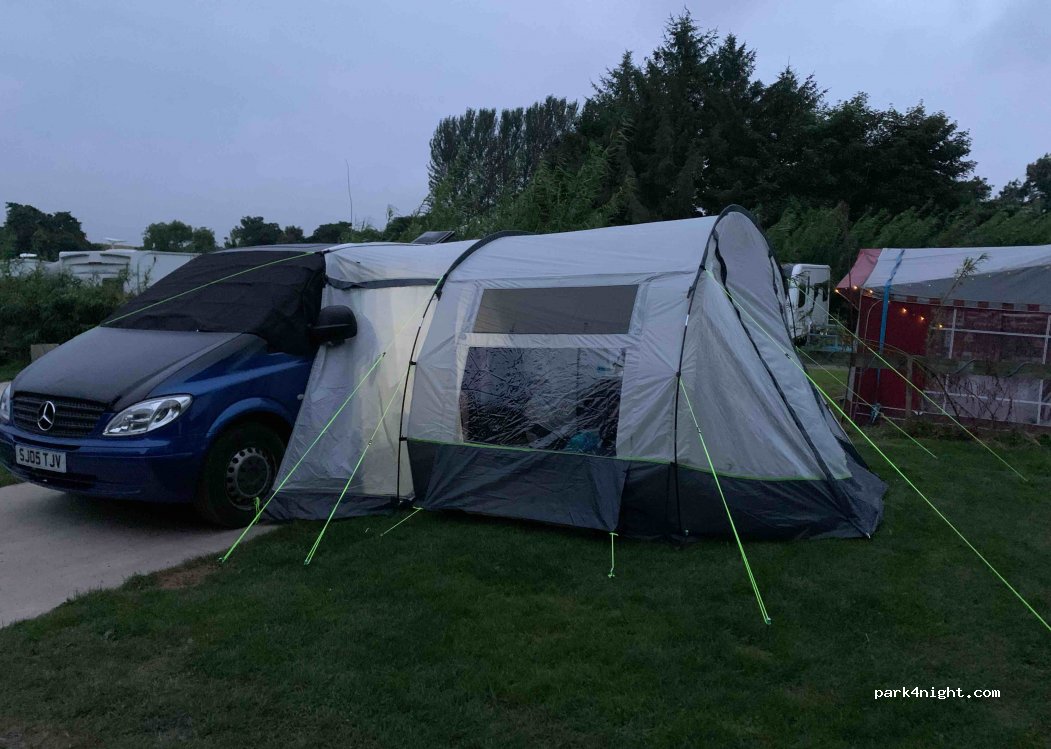 Budle Bay Campsite — foto