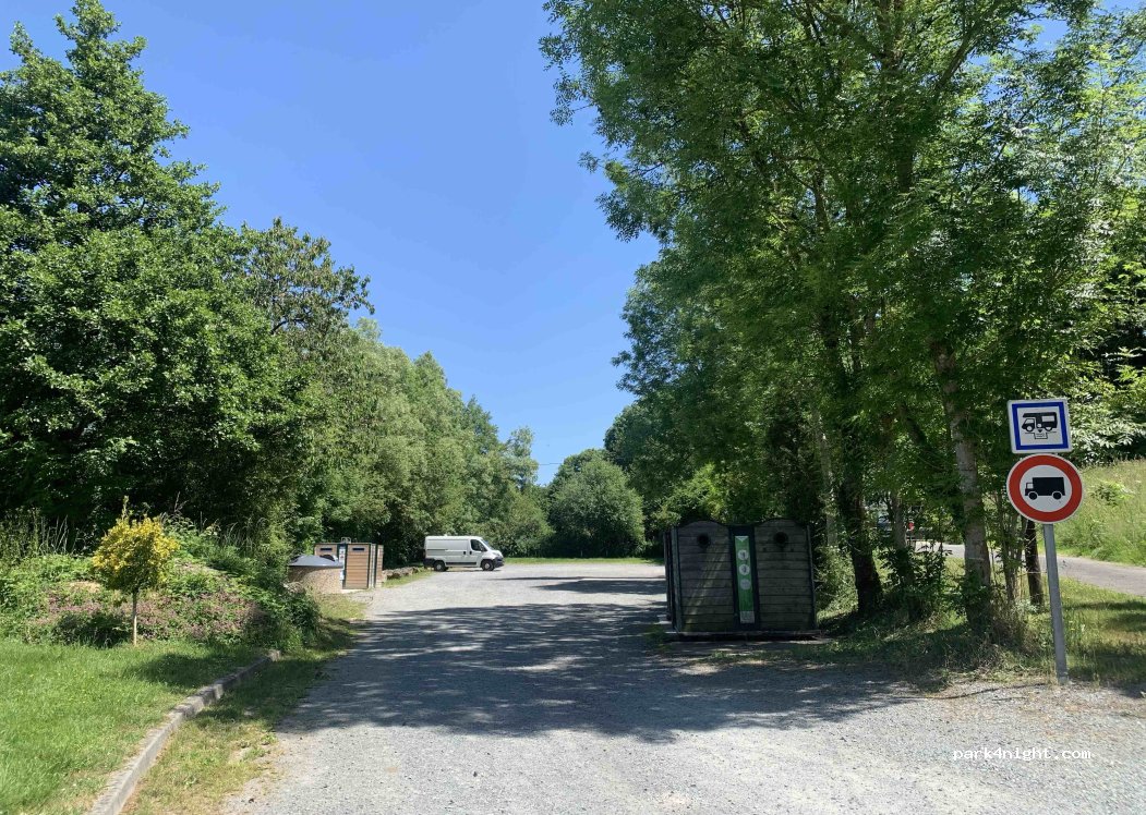(53370) Saint-Pierre-des-Nids - Route de l'Étang du Tour — foto 5