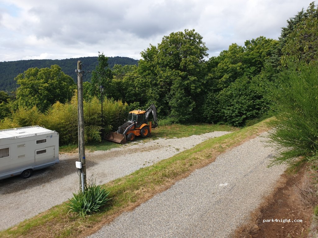 (07140) Saint-Pierre-Saint-Jean - Chemin de l'Église — foto 2