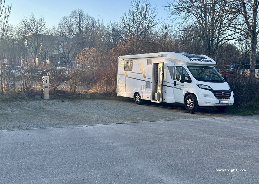 Wohnmobilstellplatz Rottweil Stadion — foto 5