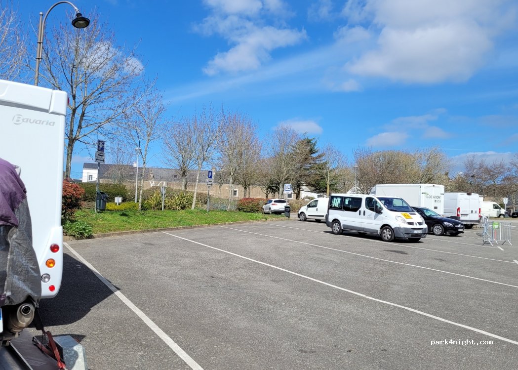 (56400) Auray - 14-16 Rue Henri Dunant — foto 3