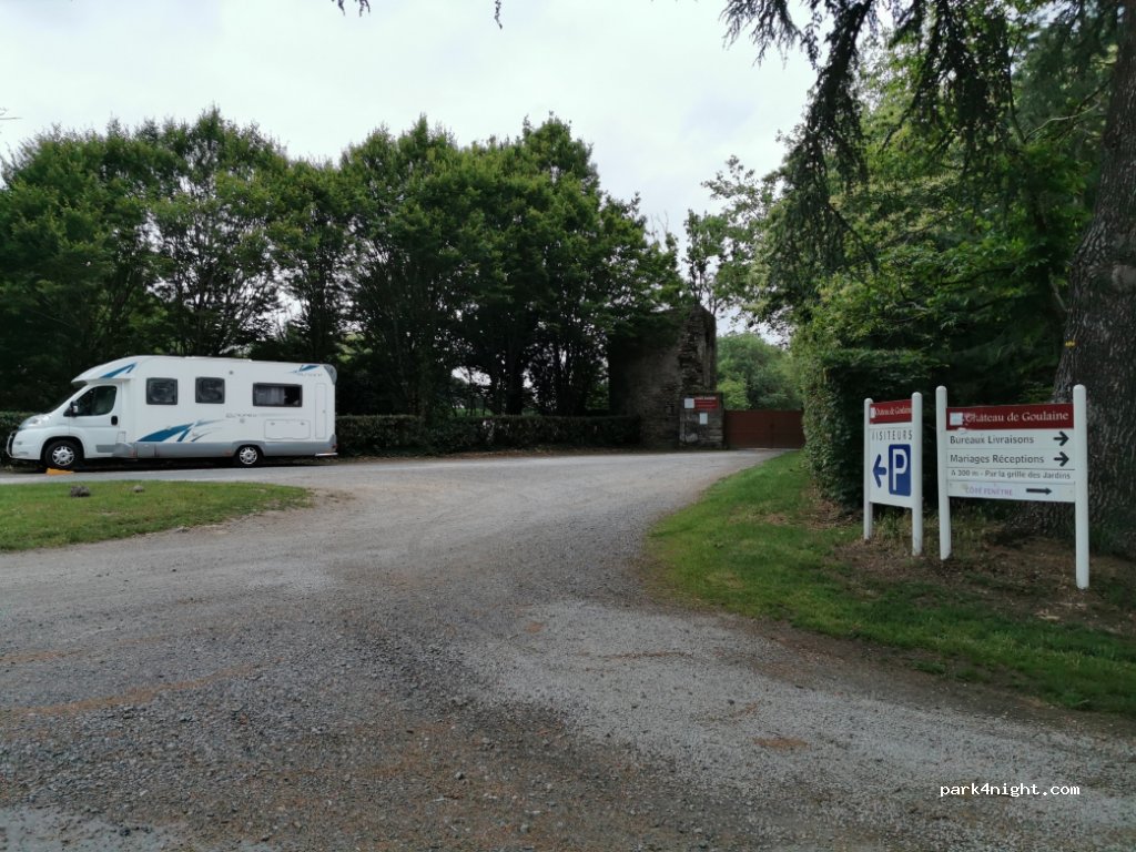 (44115) Haute-Goulaine - Allée du Château — foto