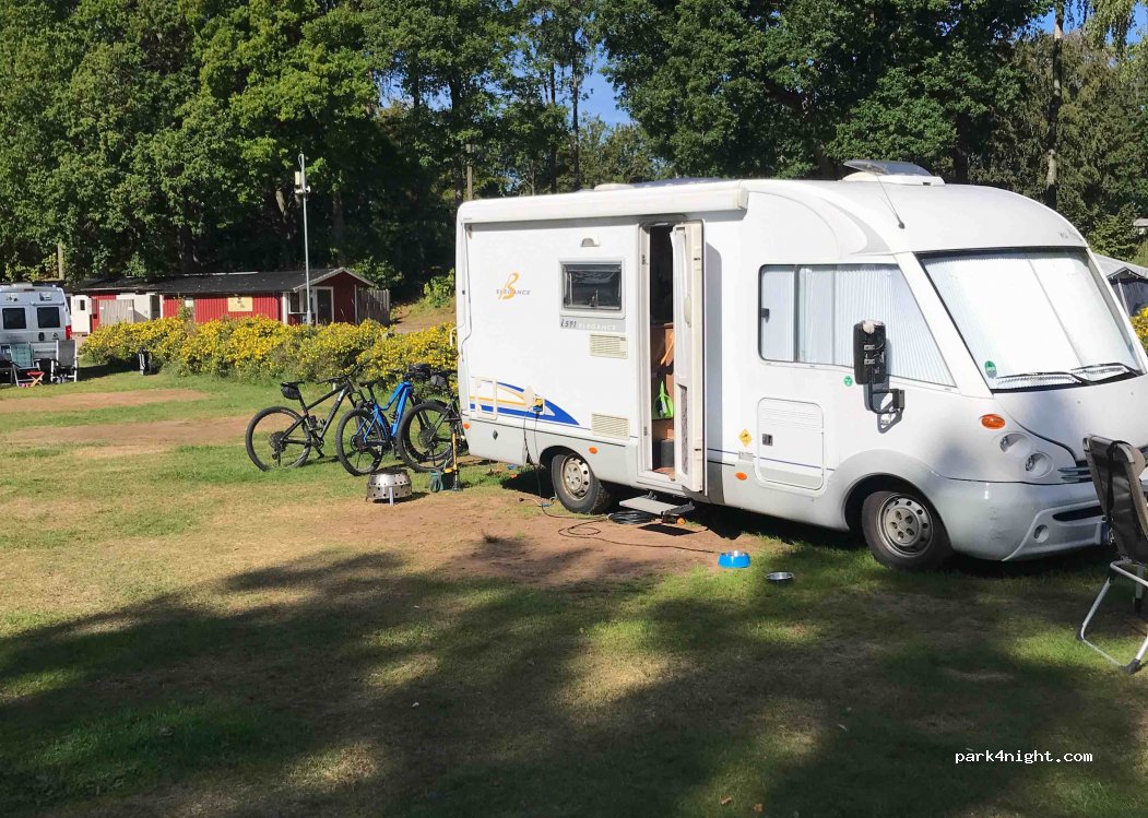 Vallsnäs Camping — foto 2