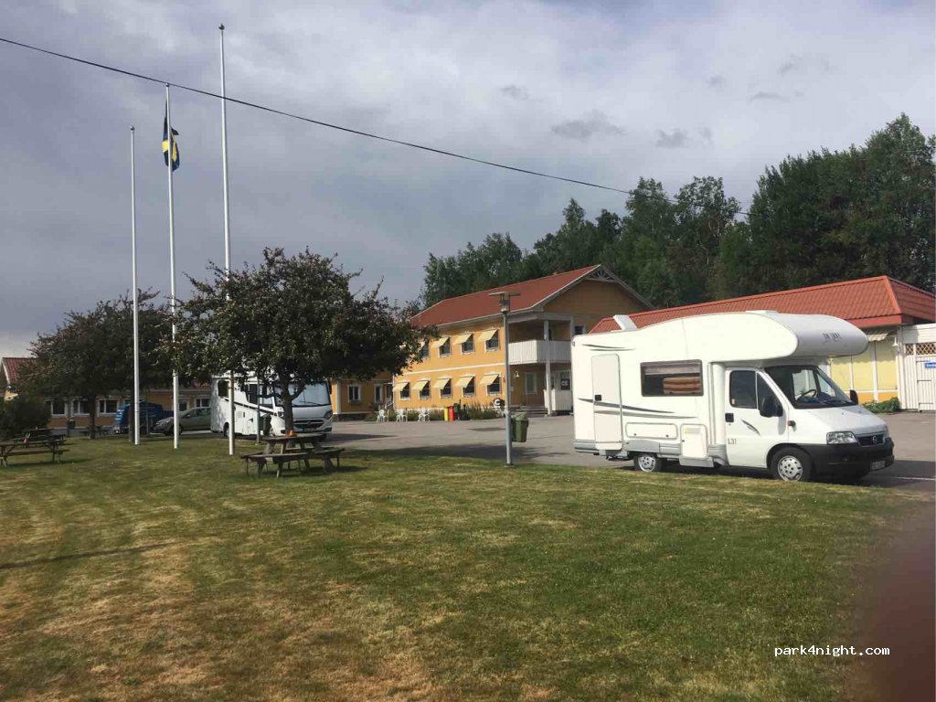 (153 91) Järna - 2 Håknäs — foto 2