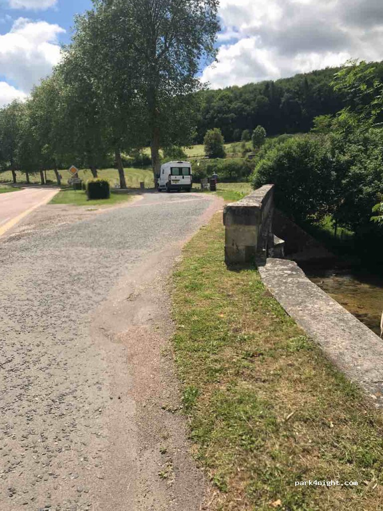 (21400) Aisey-sur-Seine - 14 Route de Dijon — foto 2