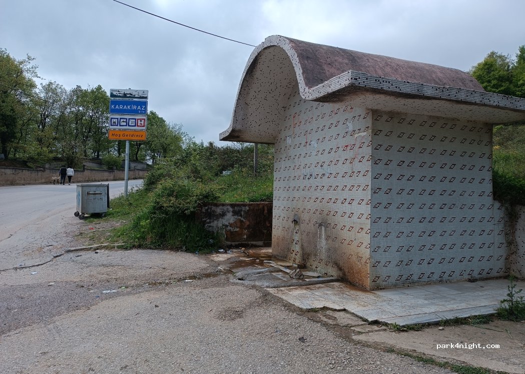 (34983) İstanbul - 6 Karakiraz Caddesi — foto 2