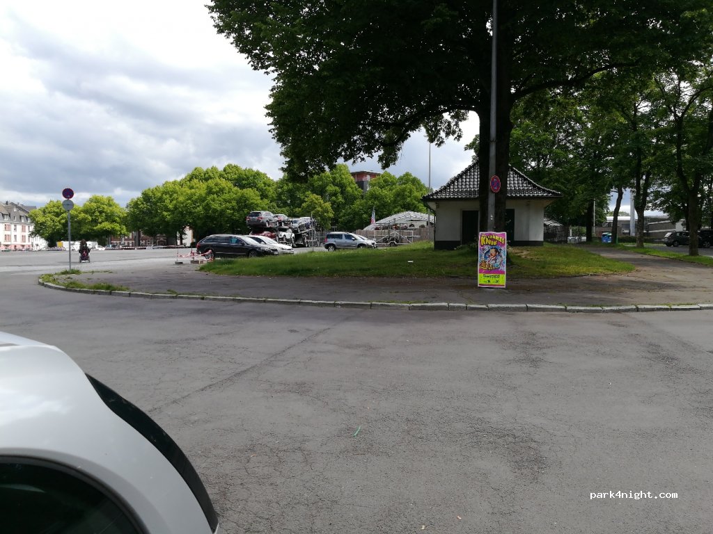 (42853) Remscheid - Hindenburgstraße 138 — foto