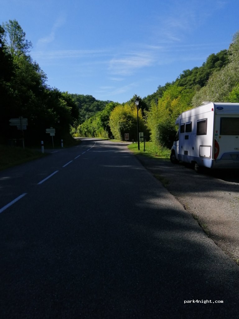 (12320) Conques - D901 — foto