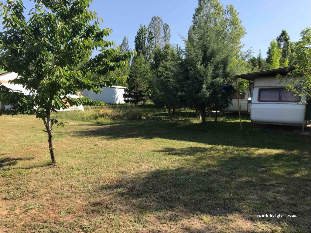 Motorhome parking, Camp Coca Slivnica — foto 2