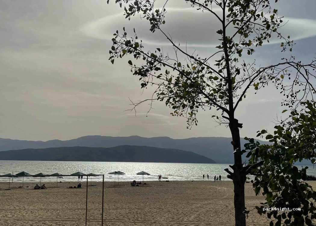 Motorhome parking, Camp Coca Slivnica — foto 4