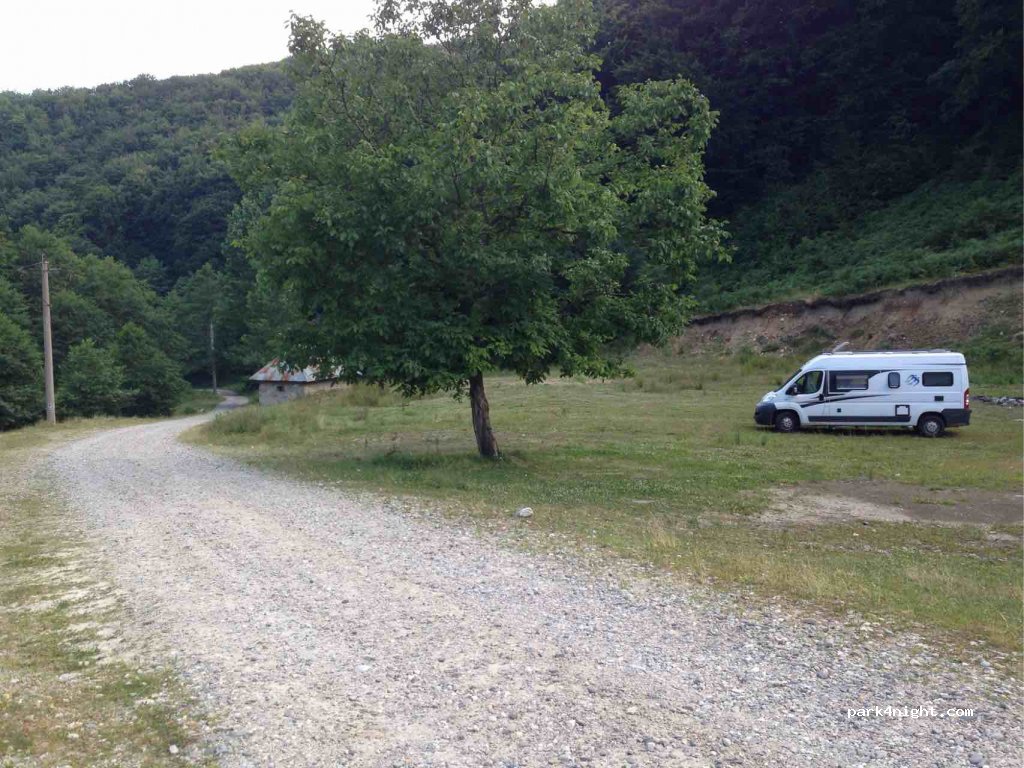 (247025) Bărbătești - Unnamed Road — foto 3