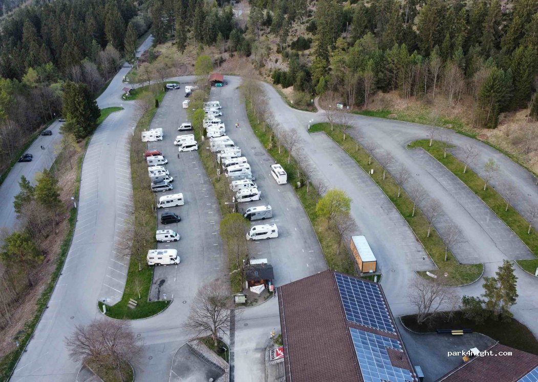 Wohnmobilstellplatz Wankbahn — foto