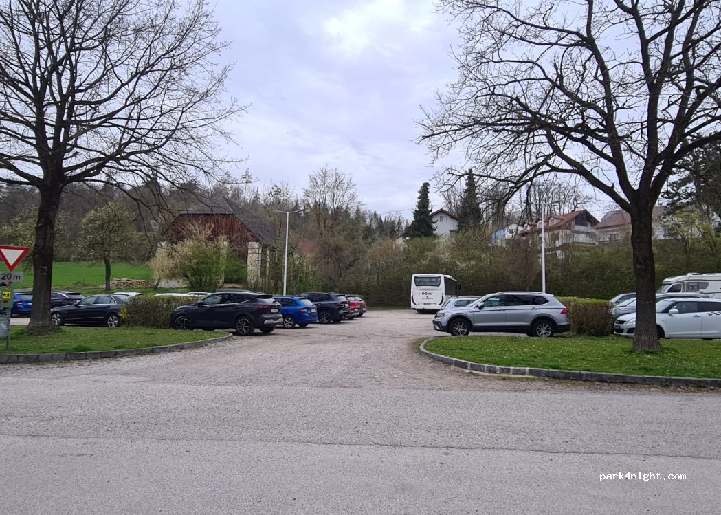 (4490) Sankt Florian - 1 Altdorfer Straße — foto 4