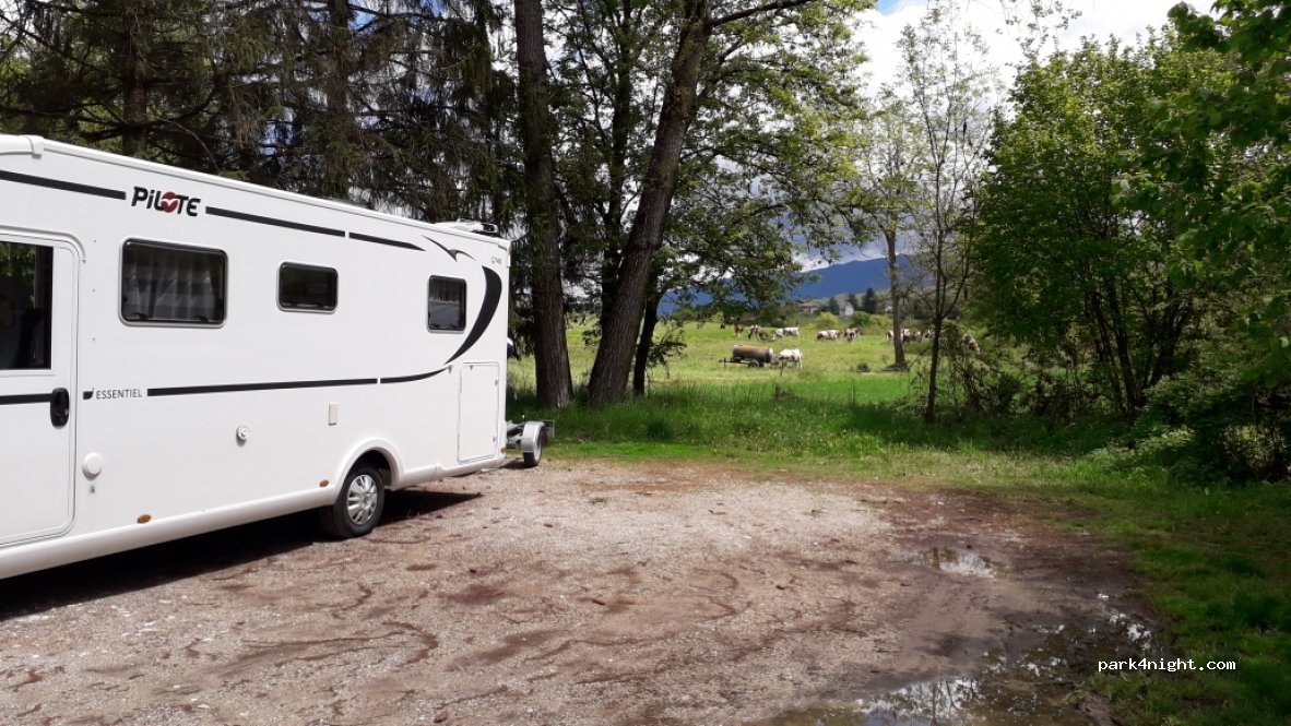 (73410) Albens - Chemin Latéral de la Rive Gauche — foto 2
