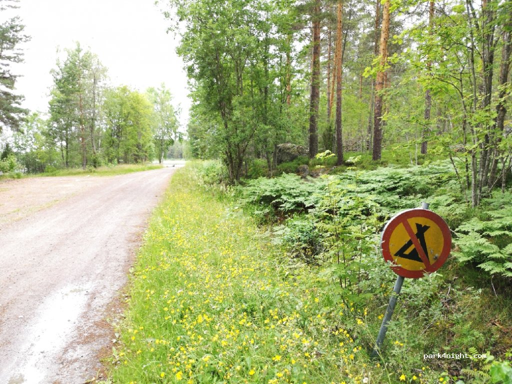 (740 45) Heby - 140 SKEKARSBO — foto 2