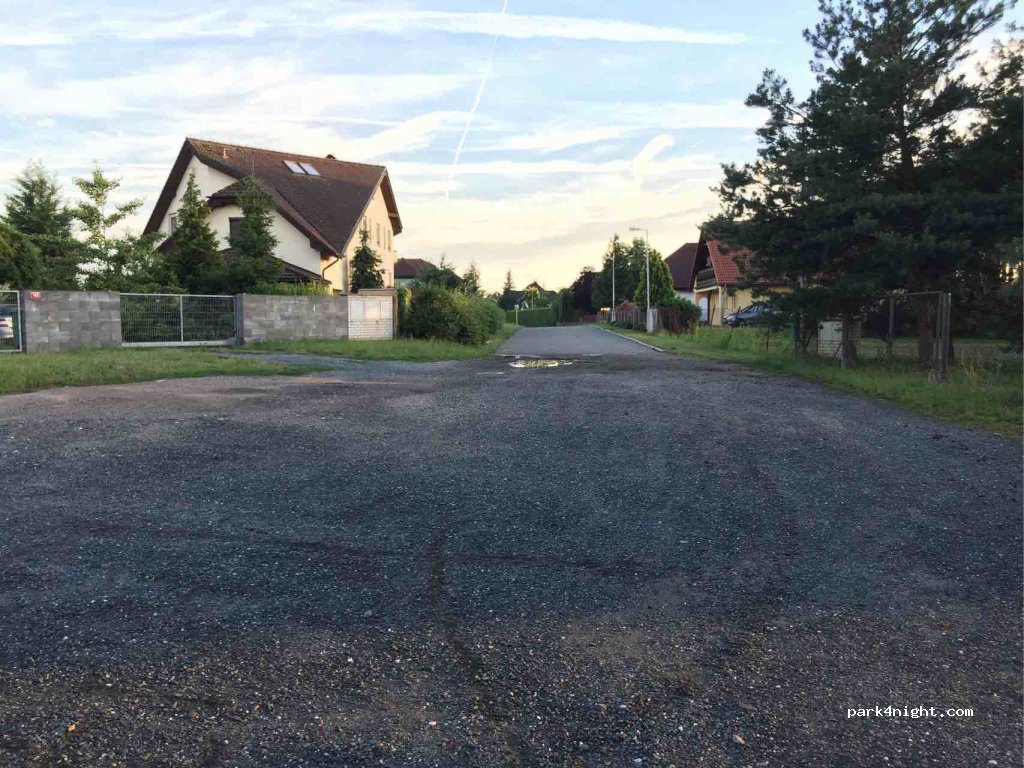 (250 88) Čelákovice - K Borku — foto 3