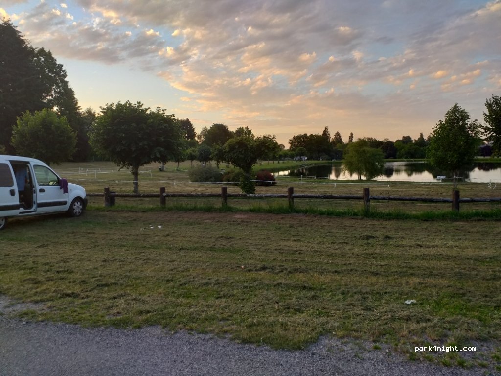 (87310) Cognac-la-Forêt - 5 Allée Sauty de Chalon — foto 2