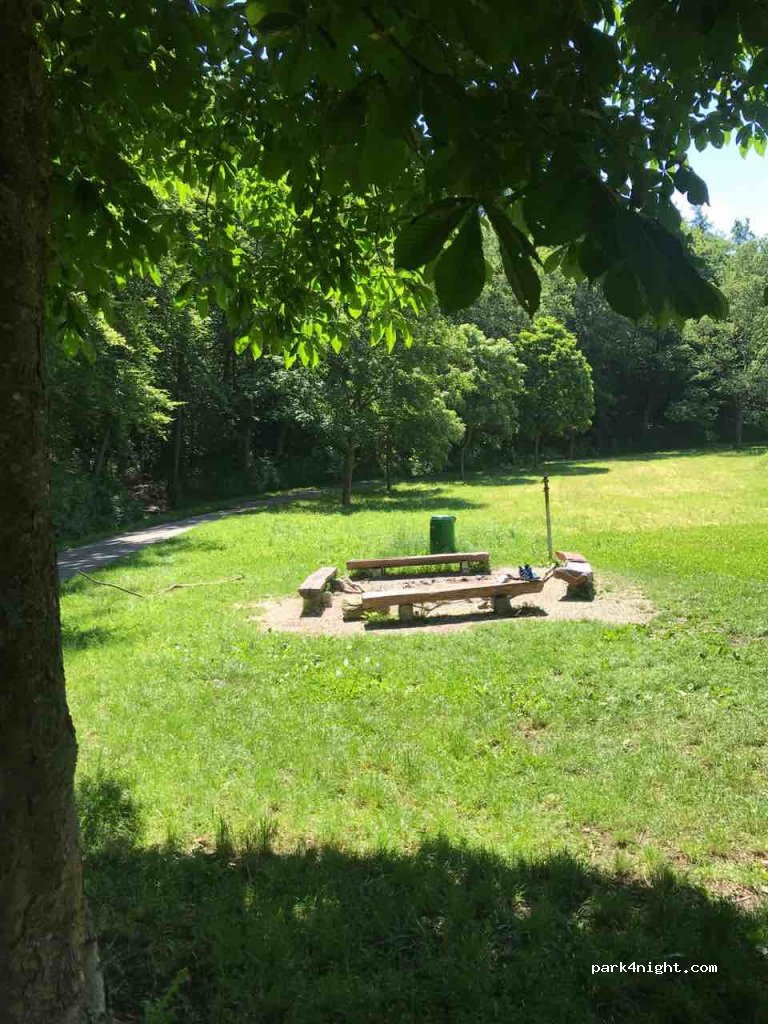 (72581) Dettingen an der Erms - 2 Untere Buchhalde — foto 2