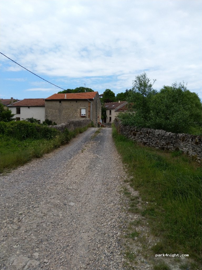 (54118) Moyen - 8 Rue Gén Leclerc — foto 3