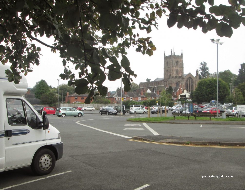 (HR6 8NF) Leominster - 1 Arkwright Close — foto