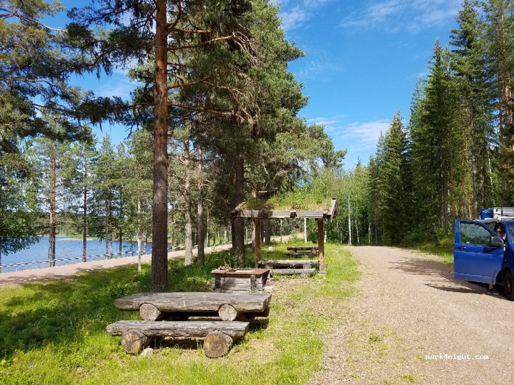 (792 94)  - 864 VASALOPPSVÄGEN — foto