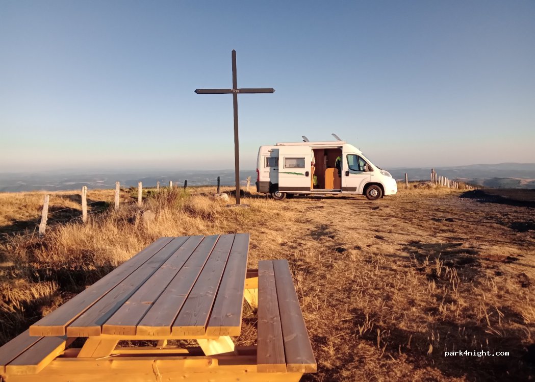(48340) Les Hermaux - Unnamed Road — foto