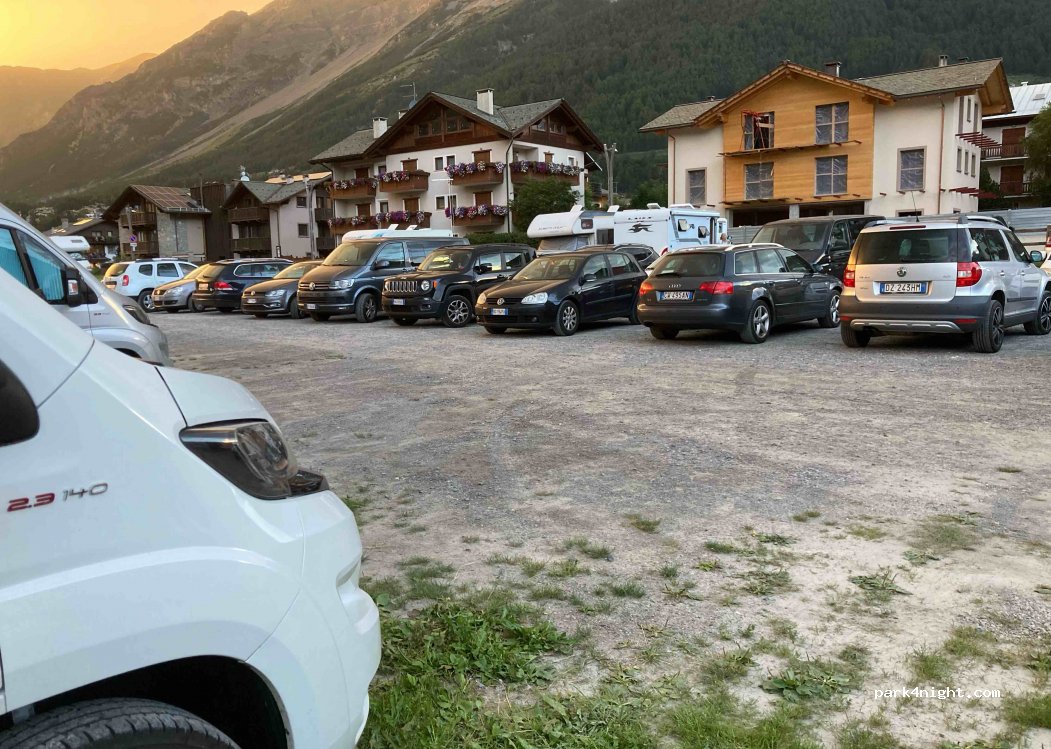Camper Parking Area Bormio — foto 2