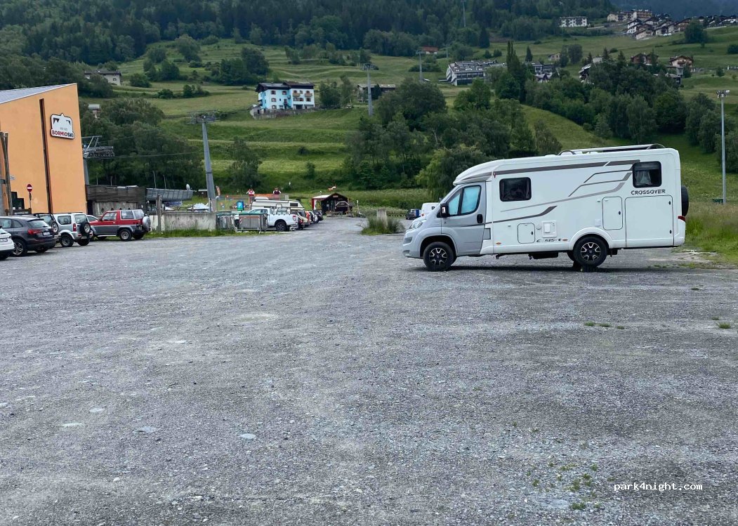 Camper Parking Area Bormio — foto 4