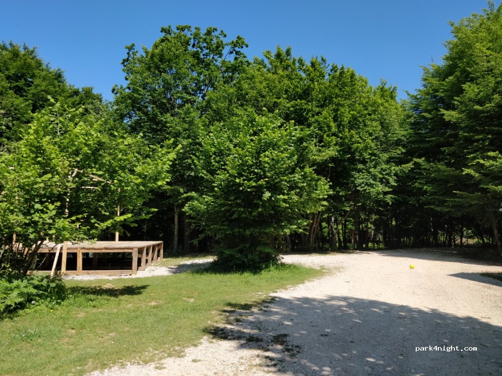 (53202) Malo Polje - Unnamed Road — foto 2