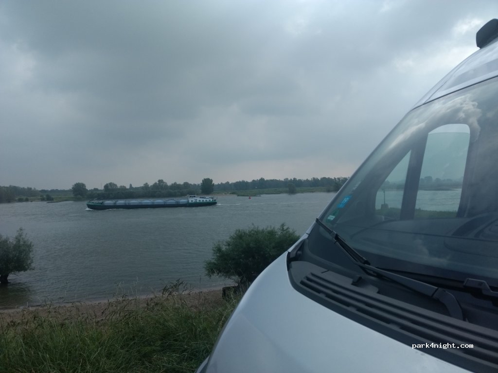 (6576 JW) Ooij - 34 Erlecomsedam — foto