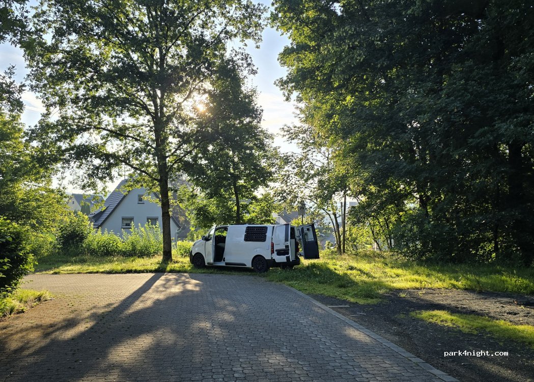 (57518) Betzdorf - 1 Geschwister-Scholl-Straße — foto 2