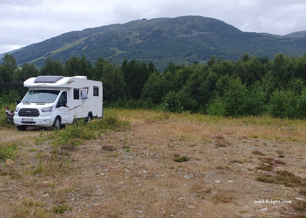 (7340) Oppdal - 44 Industrivegen N. — foto