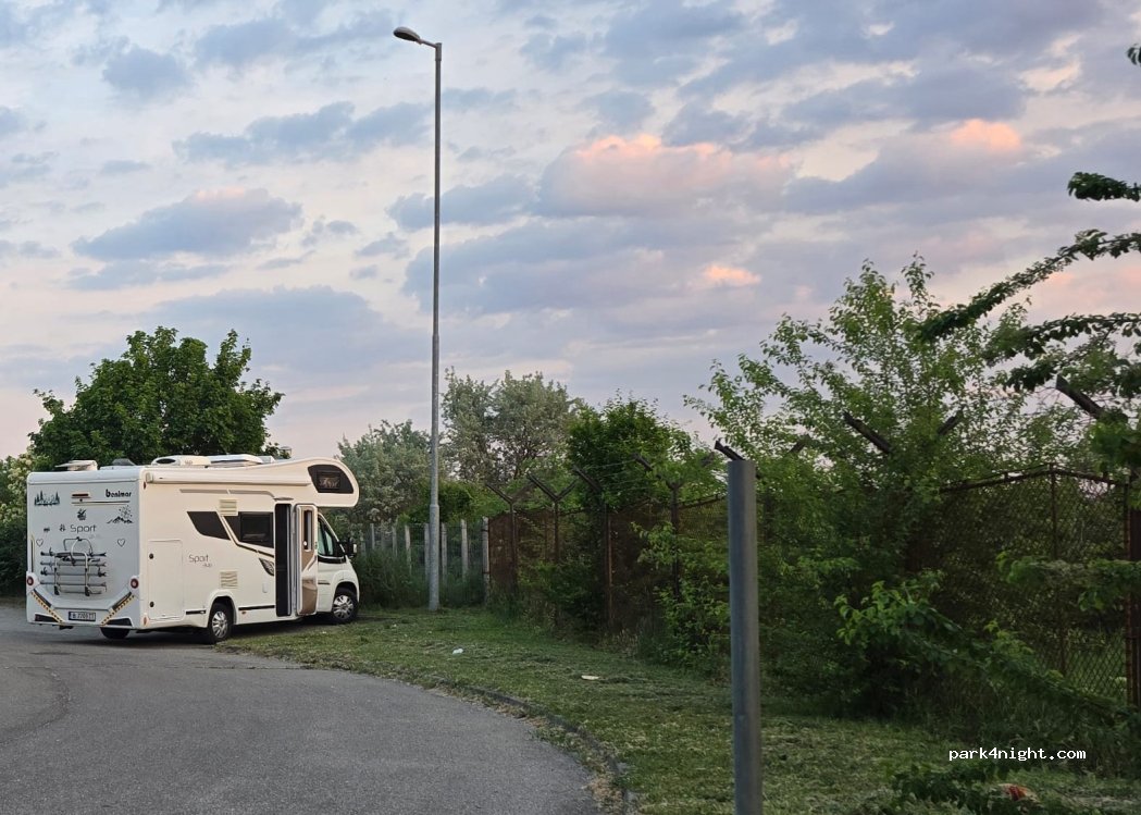 (6000) Kecskemét - 5 Csabay Géza körút — foto 5