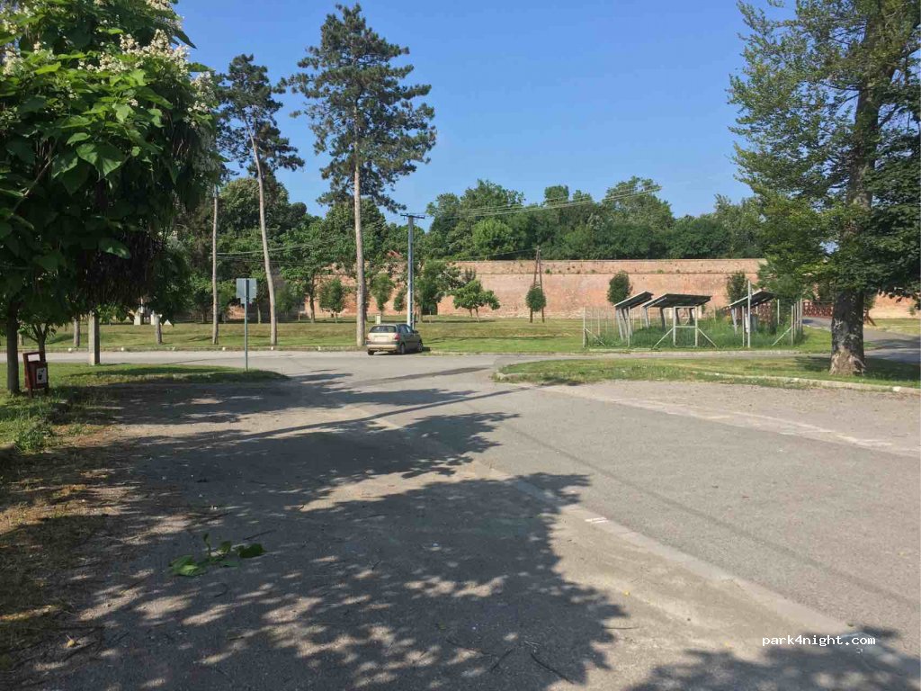 (7900) Szigetvár - 2 Alapi Gáspár utca — foto