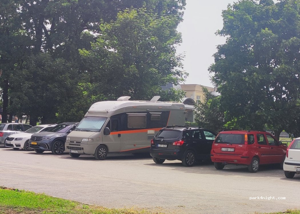 (7900) Szigetvár - 2 Alapi Gáspár utca — foto 3