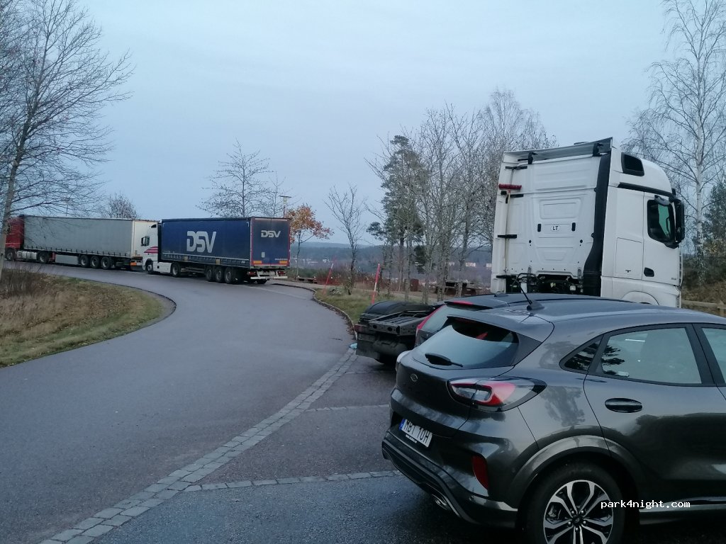 (573 40) Tranås - 1 HÖGANLOFT — foto