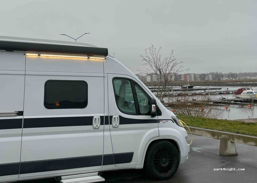 Ställplats i yttre hamnen — foto 5