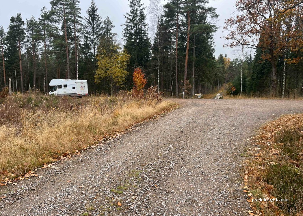 (312 52) Knäred - Unnamed Road — foto 5